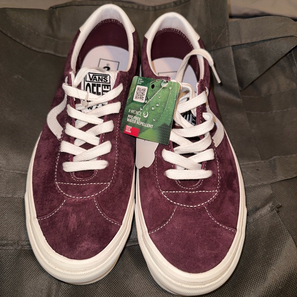 Vans Heiq water repellent